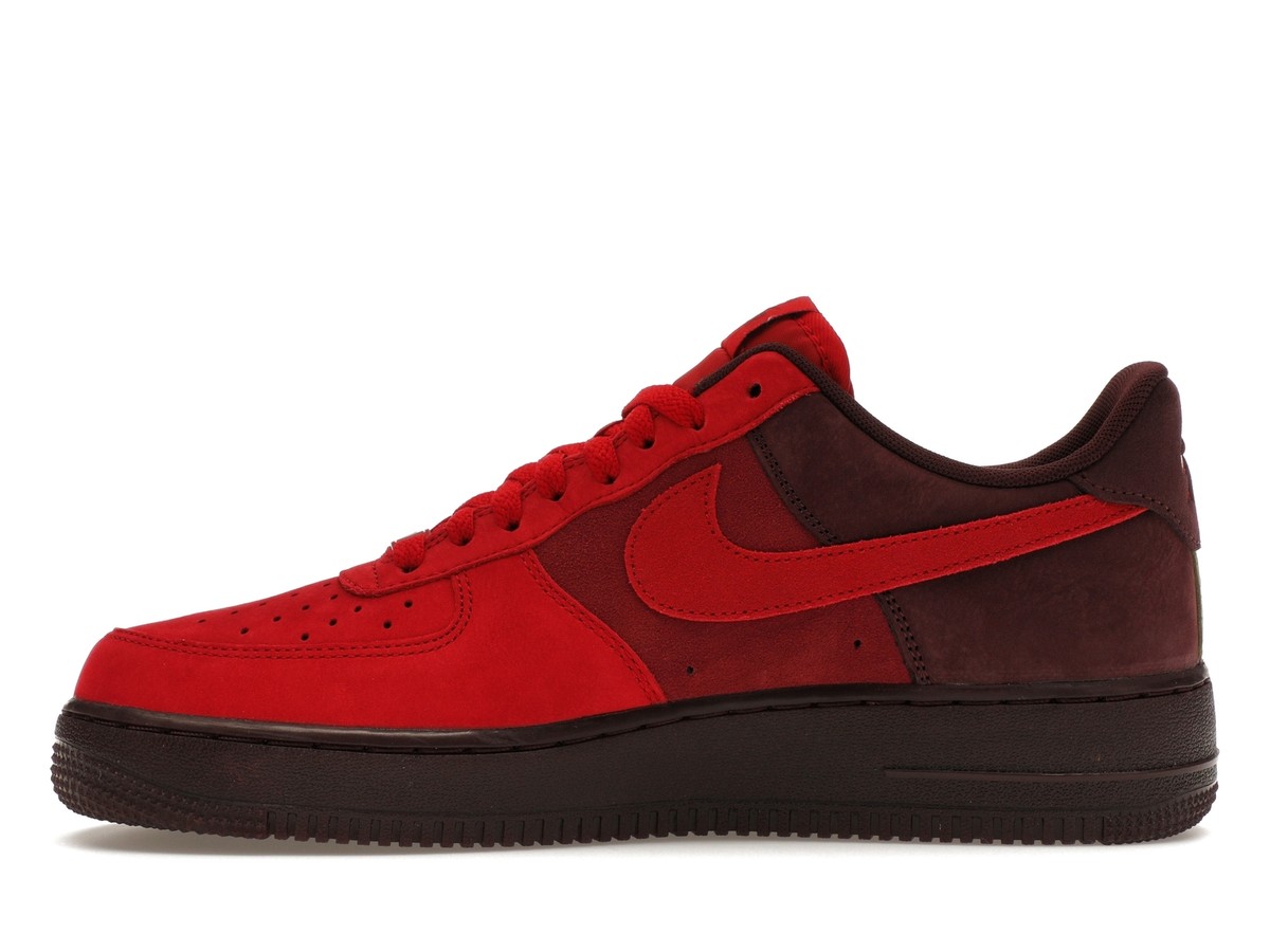 Level SS/New - Nike Air Force 1 Red FZ4033-657 Men display picture 3