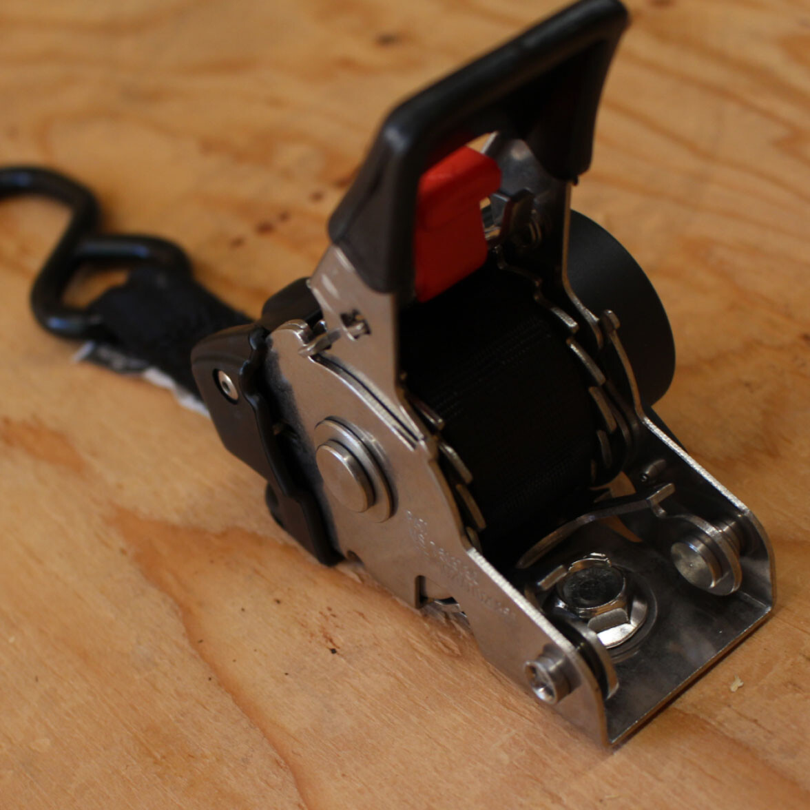 Quick n Easy Auto Retract Strap Transom Tie Downs Stainless Steel