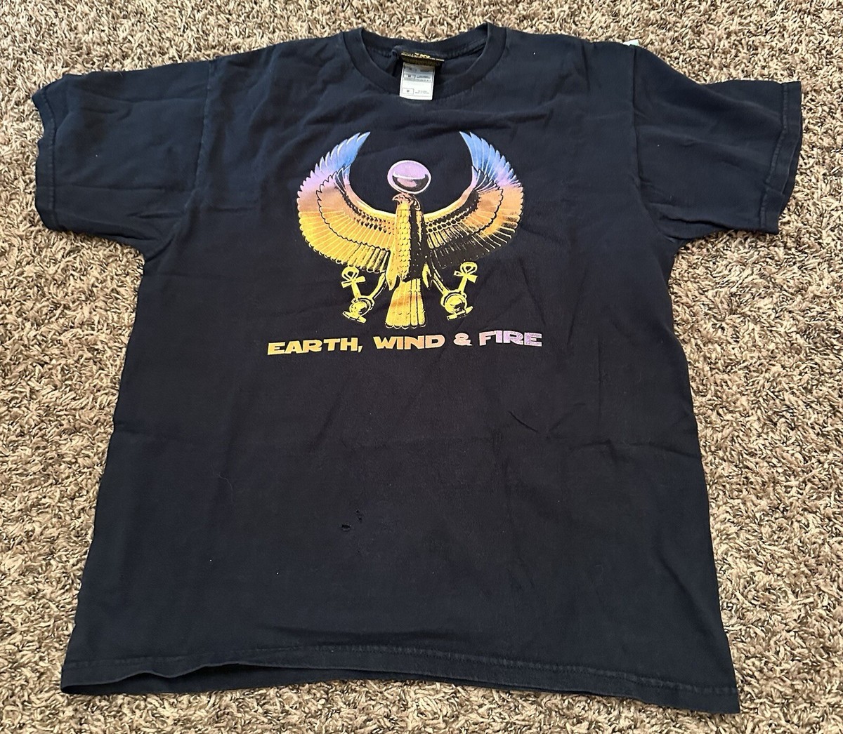 Vintage Earth Wind And Fire Merch VINTAGE EARTH WIND FIRE T Shirt