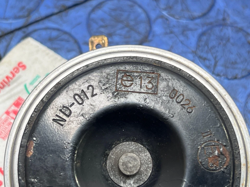 Conjunto de bocina de nota alta Mitsubishi Eclipse 2000-2005 genuino OEM MR275202 Foto 2 de 4