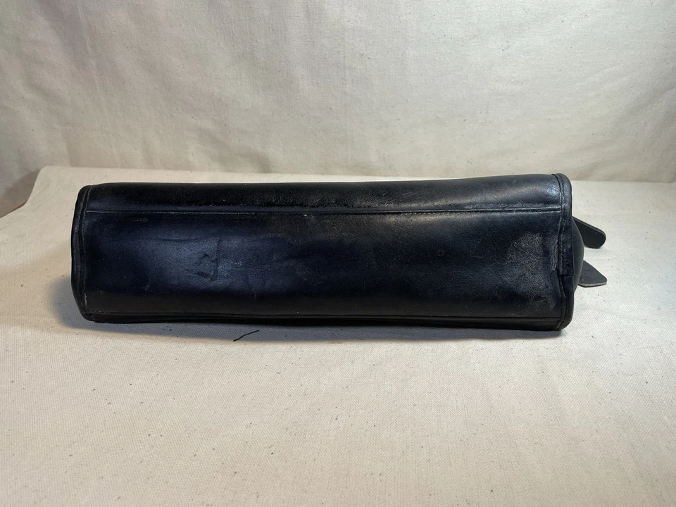 Vintage COACH Black Leather Messenger Bag USA No. G260-934 (No Strap)#004 - Image 2 of 4