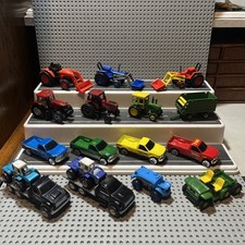 ERTL, Tonka Diecast Farm Tractors &  Vehicles Lot Of 17pcs John Deere, Case 1/64