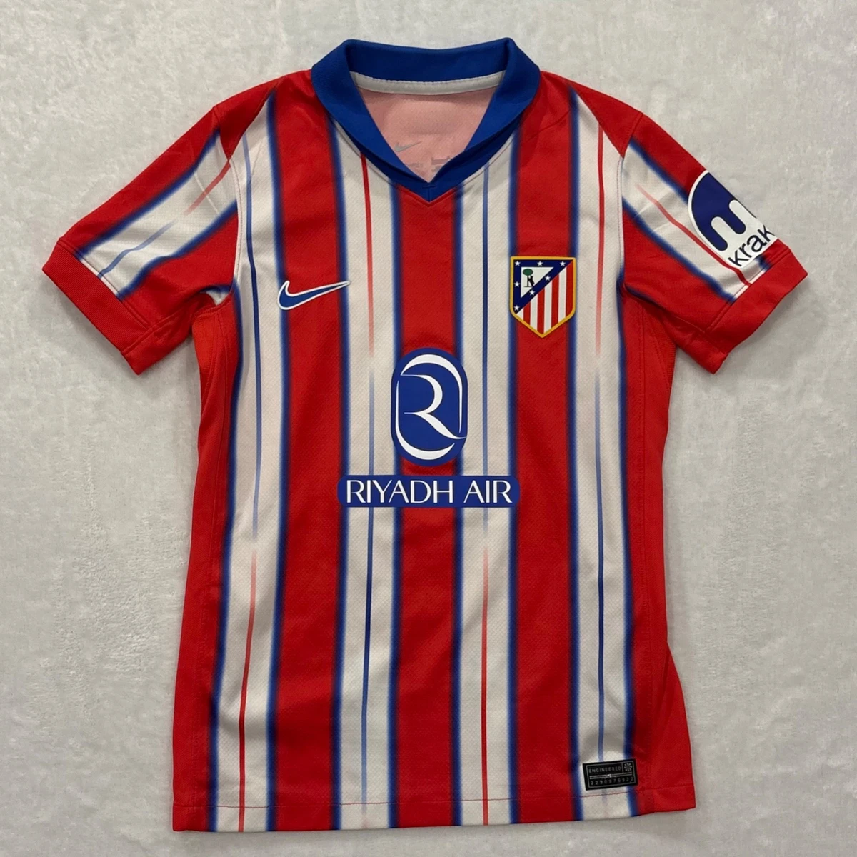 Size M Atletico Madrid International Club Soccer Fan Jerseys for