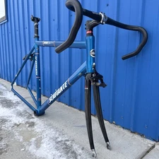 Scattante FIVESIFTY ( 560) Frame 57cm Aluminum / Carbon Fork / Forte Bars + Post