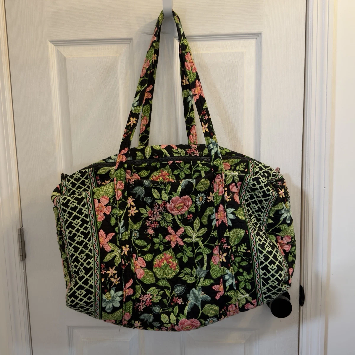 Vera Bradley Lightweight Duffle Bags & Handbags for Women  display picture 2