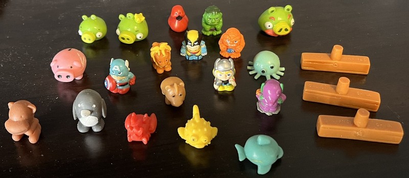 Lot of 22 Pencil Toppers Angry Birds, Animals Sea Life Rubber .75in to 1.5in