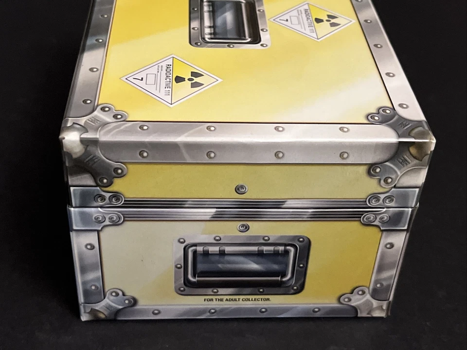 Hot Wheels 2012 - Back To The Future Time Machine SDCC Exclusive (Case sunfaded) - Image 4 of 4