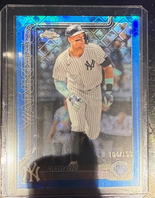 2025 Topps Chrome - Aaron Judge #99 Blue Refractor /150