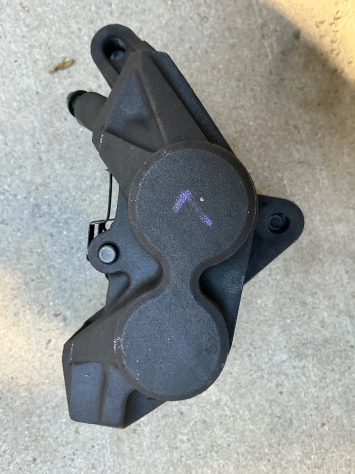 15 KAWASAKI ER650F ER6N LEFT FRONT BRAKE CALIPER 43044-1115 - Image 3 of 4