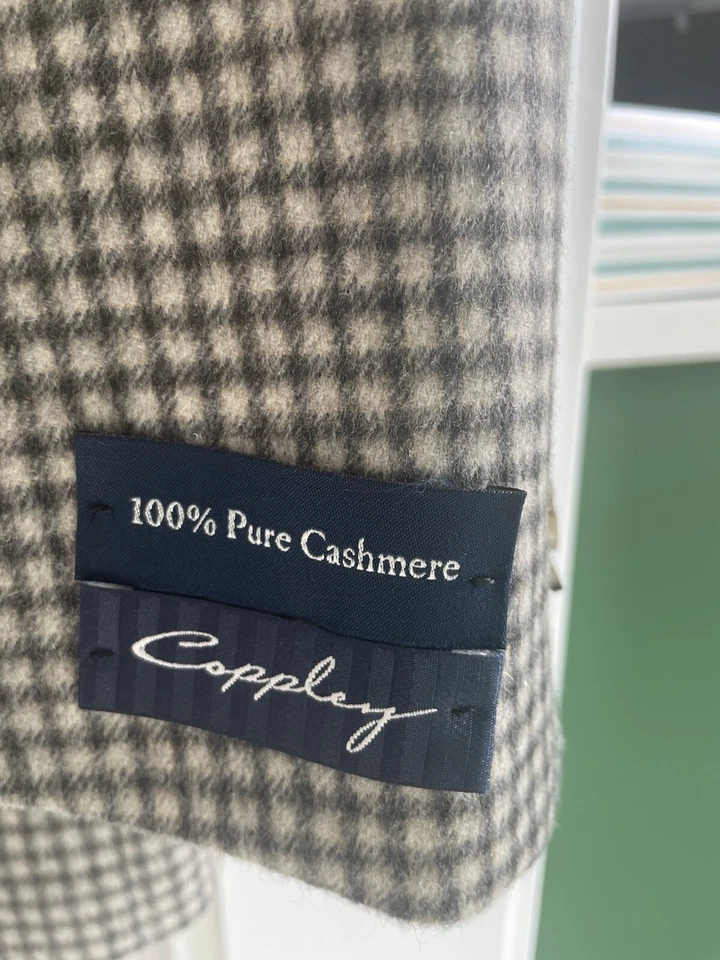 Coppley 100% Cashmere Biella 2112 2 Button Grey/White Check Sport Coat - 42 Long - Image 3 of 4