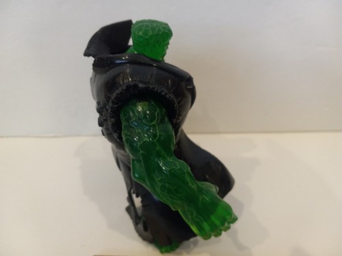 Incredible Hulk Outcasts Leader Hulk Marvel 1997 Toybiz Action Figure - Picture 8 of 12