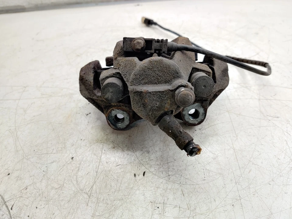 Pinça de freio traseira direita 2008 MERCEDES-BENZ GL 320 X164 - Imagem 2 de 3