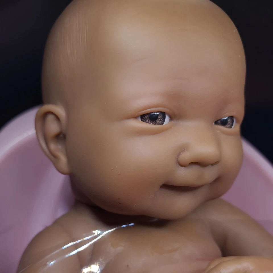 Muñeca bebé niña Berenguer renacida y baño  Foto 4 de 4