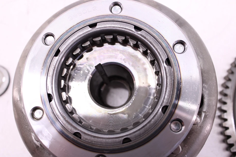 Volante de embreagem 2018 SUZUKI SV650 OEM MOTOR STARTER ENGRENAGEM UNIDIRECIONAL - Imagem 4 de 4