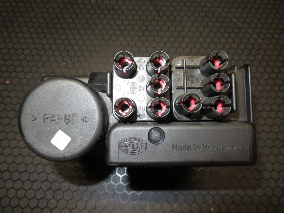 90-95 Mercedes R129 OEM Central Door Locking Vacuum Pump 1298000848 SL500 SL600 - Image 2 of 4