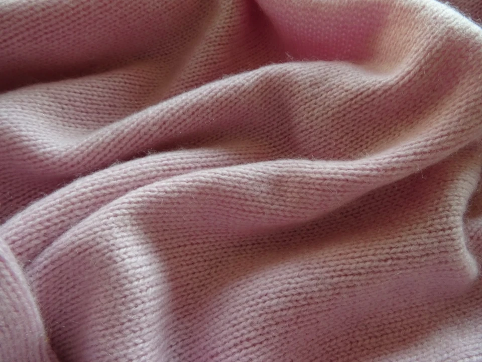 100% Kaschmir dicker Qualität C&A Rosa Rollkragen Rosa Gr. L - Bild 3 von 4