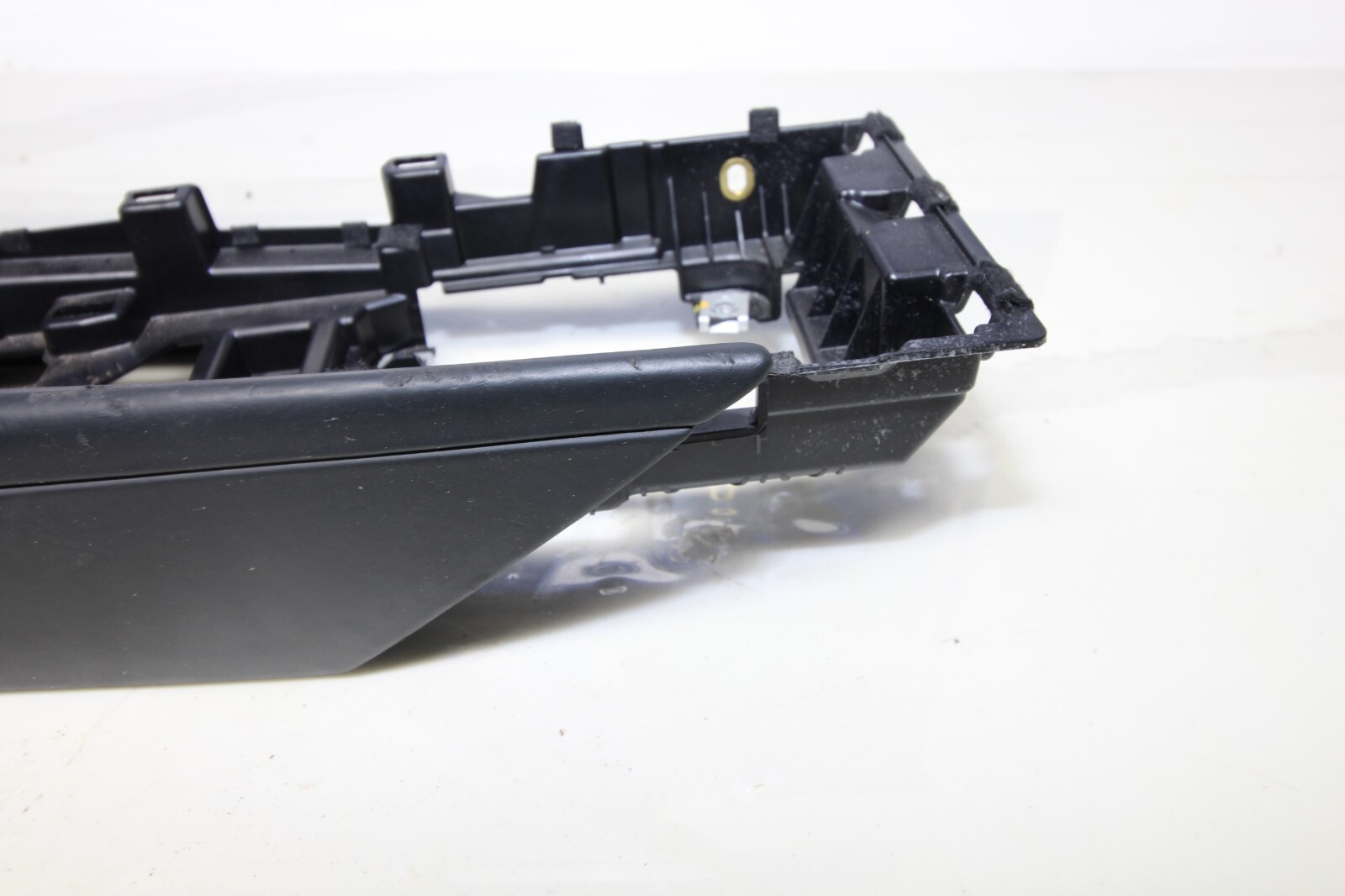 17-21 AUDI R8 V10 PLUS RWS OEM  CENTER CONSOLE TRIM SURROUND 4S1864357D GENUINE