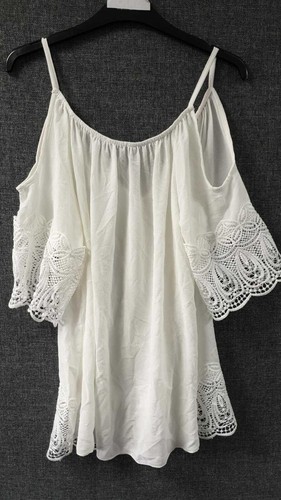 Quiz Crepe Crochet Trim Cold Shoulder Top cream UK Large LN100 RR 06 - Picture 5 of 5