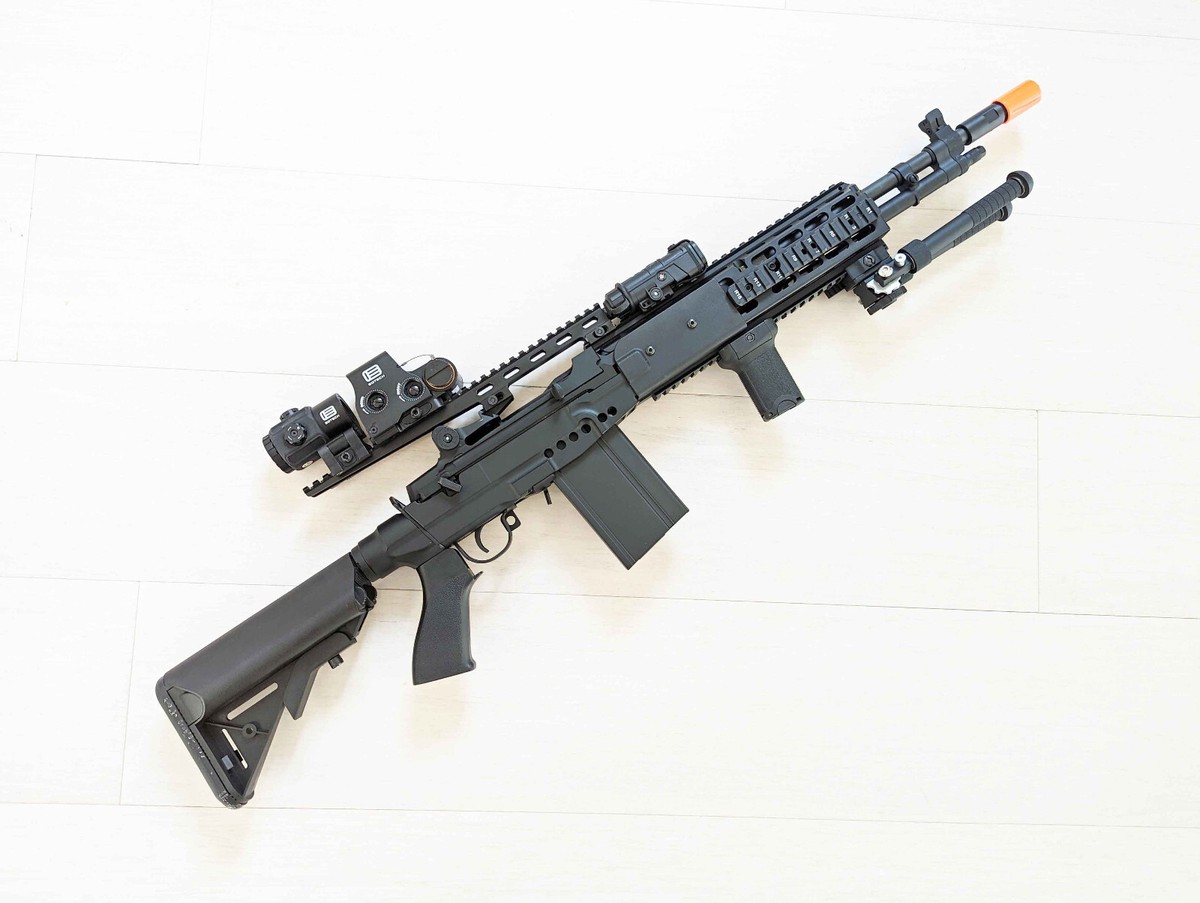 トイガン M14 EBR CM032G M14 EBR MOD.0 フルメタル電動ガン（各カラーあり）【180