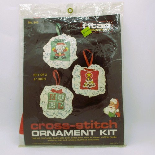 Titan Needlecraft Cross-Stitch Ornament Kit No. 243 Set Of 3 Christmas 4" High D - 第 1/4 張圖片