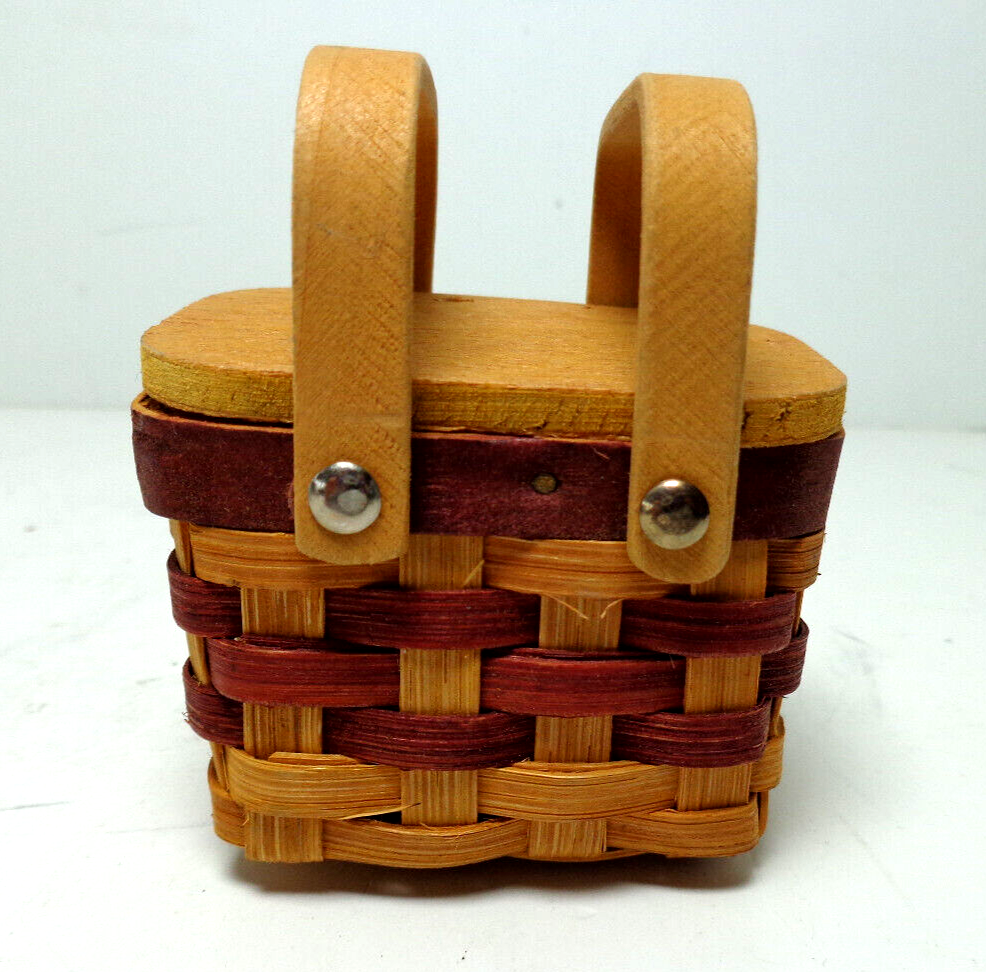 Boyd's Bears Vintage Mini Picnic Basket Wood Woven Red 2 1/2 X 2 1/4