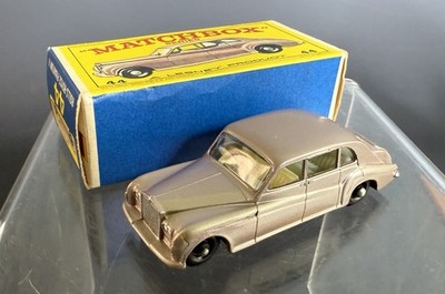 Matchbox Lesney No. 44 BPW Champagne Rolls-Royce Phantom V w/E3 Style Box