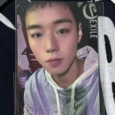 Jung Jaehyun Signature Unopened Photo Card