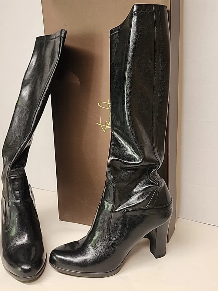 Franco Sarto Boots Women's 9 M Black Leather Riding Tall Knee High Heel Artist's - Image 2 of 4
