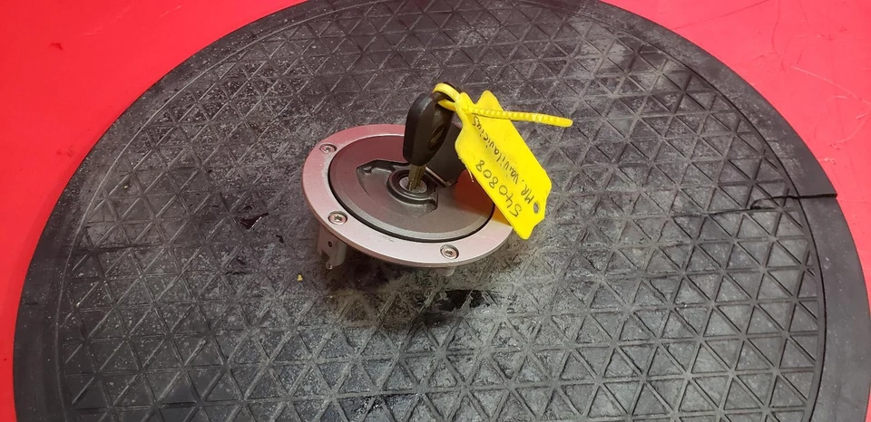 JUEGO DE CERRADURAS HONDA CBR 2017 Foto 2 de 4