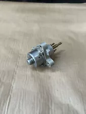 OEM MERCURY OIL PUMP PN# 857149T2 / 857149T05 (B-35)