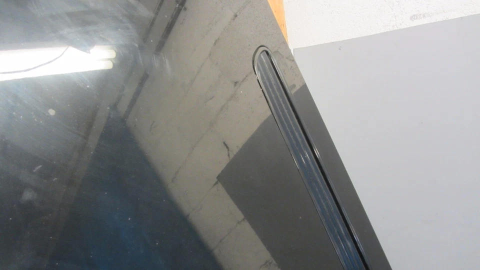 💚 BMW E65 E66 745i 745Li 760i 2002-2005 CAPÓ DELANTERO OEM ALUMINIO NEGRO 71717 Foto 3 de 4