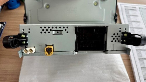 VW Radio Composition Color Facelift Touch SD Karte Bedieneinheit 5G6035867 - Bild 4 von 5