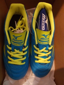 mizuno football boots uk