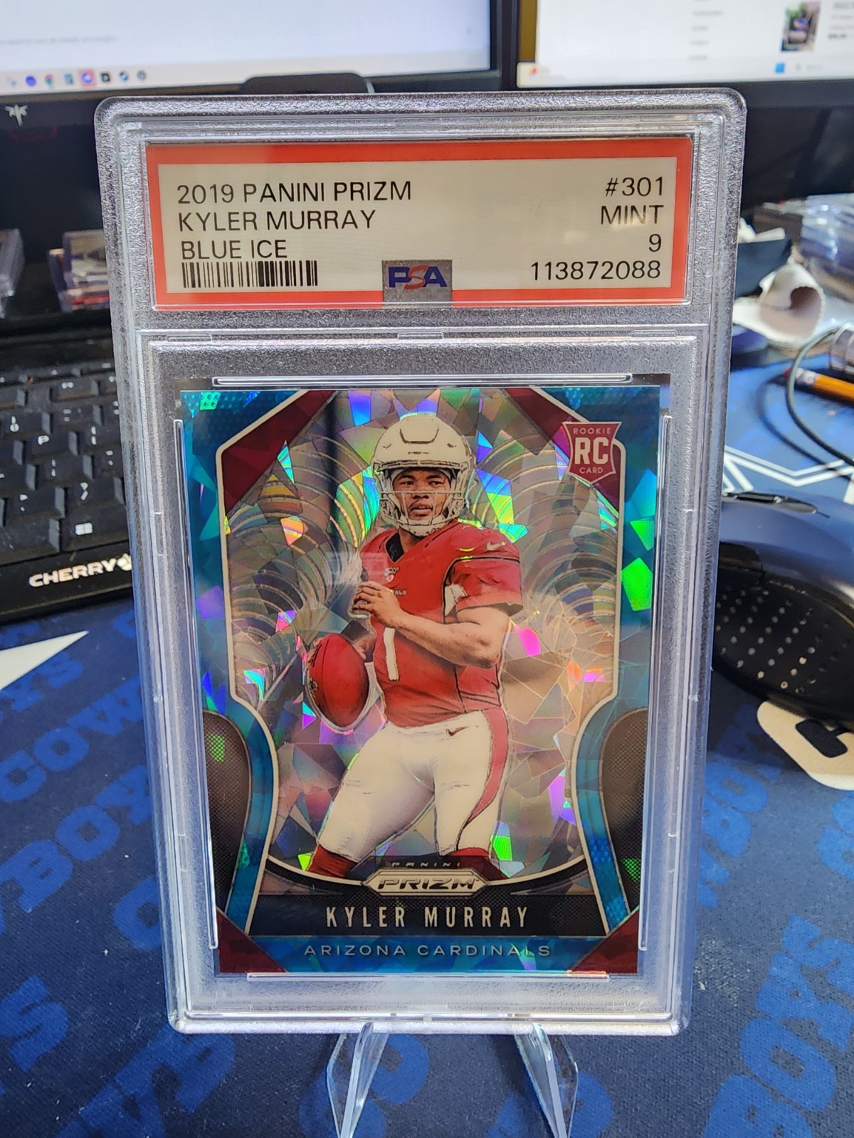 2019 Panini Prizm - Rookies Kyler Murray #301 Blue Ice Prizm /99 (RC) PSA 9