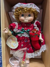 DOLLY DINGLE GOEBEL BETTE BALL MUSICAL I SAW MOMMY KISSING SANTA CLAUS LIL DOLLY