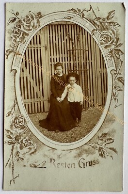 orig. Photo postcard mother child around 1910 