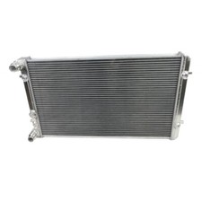 Aluminium Wasserkühler Upgrade 650x400x40 für VW Golf 4 Audi S3 Leon 1.8T 1.9TDI