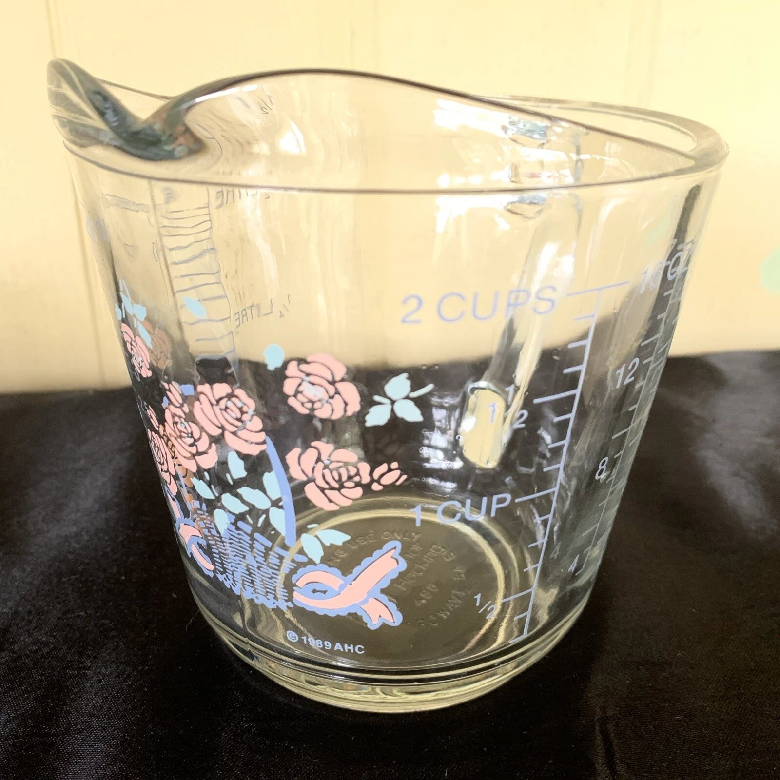 Vintage Anchor Hocking Ribbon Rose Glass 2 Cups Measuring Cup 1989 Pink Blue