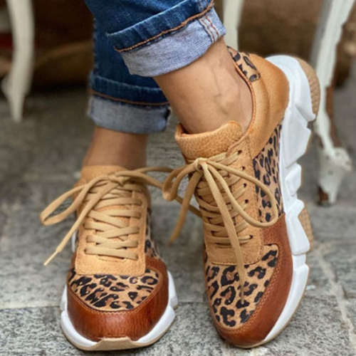 leopard running trainers