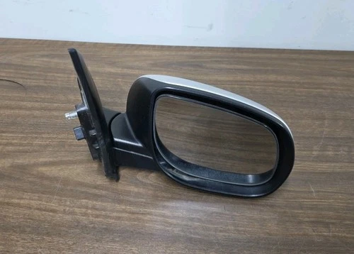 2009-2013 Kia Forte RH Passenger Side Bright Silver Power Door Mirror OEM