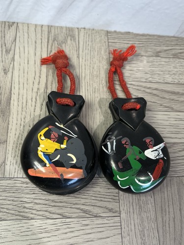 Vintage Hand Painted Castanets Bull Fighter & Dancers