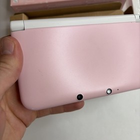 Nintendo 3DS XL Pink White Handheld Complete In Box CIB US Model Charger Manuals