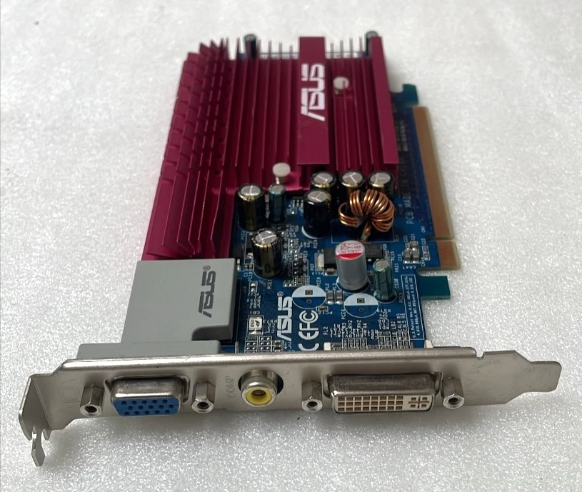Asus Nvidia GeForce 7300TC 128MB DDR2 PCIe DVI VGA Graphics Video Card - Image 4 of 4
