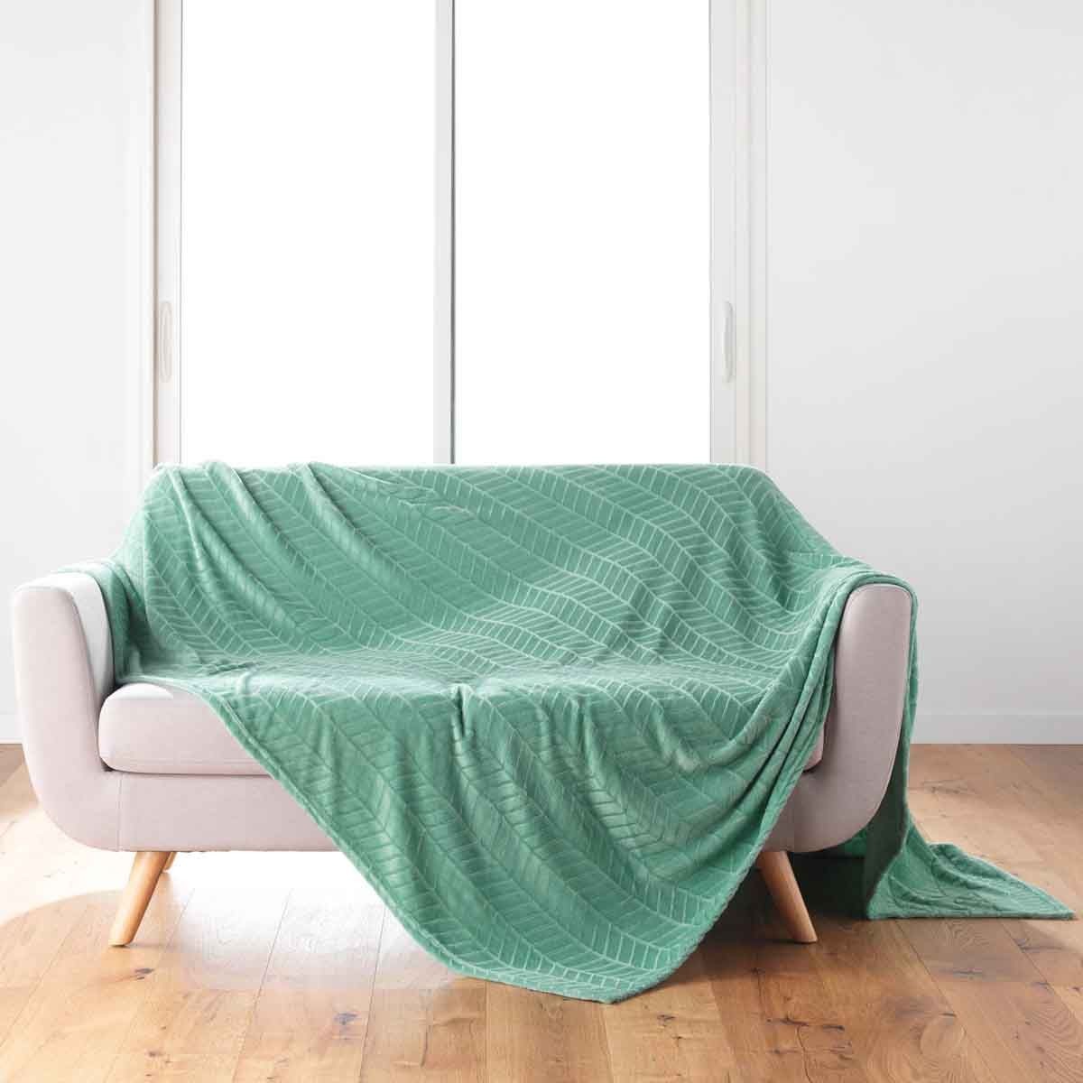 Plaid flanelle 180x220 cm sauge Arya pour cocooning et soirées cinéma