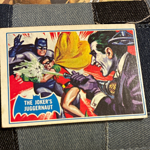 1966 Topps Batman Red Bat #23B — Raw