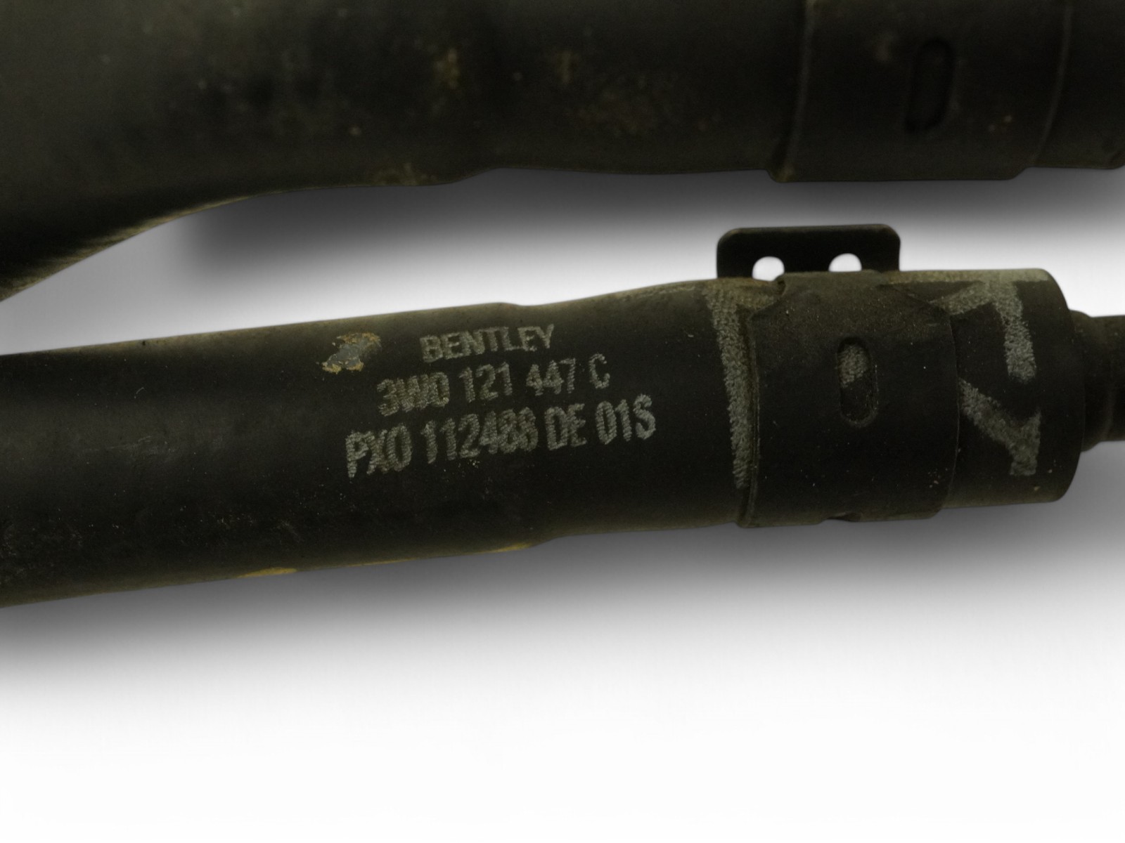 03-06 Bentley Continental GT Hose Ube Pipe Coolant Cooling Water 3W0121447C