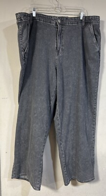 Universal Thread NWT Women's 22 W Black Washed Cotton Relaxed Straight Leg Jeans