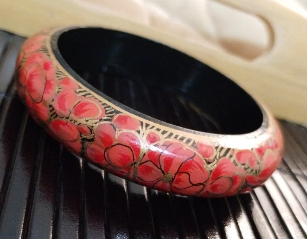 Lacquer bangles cheap