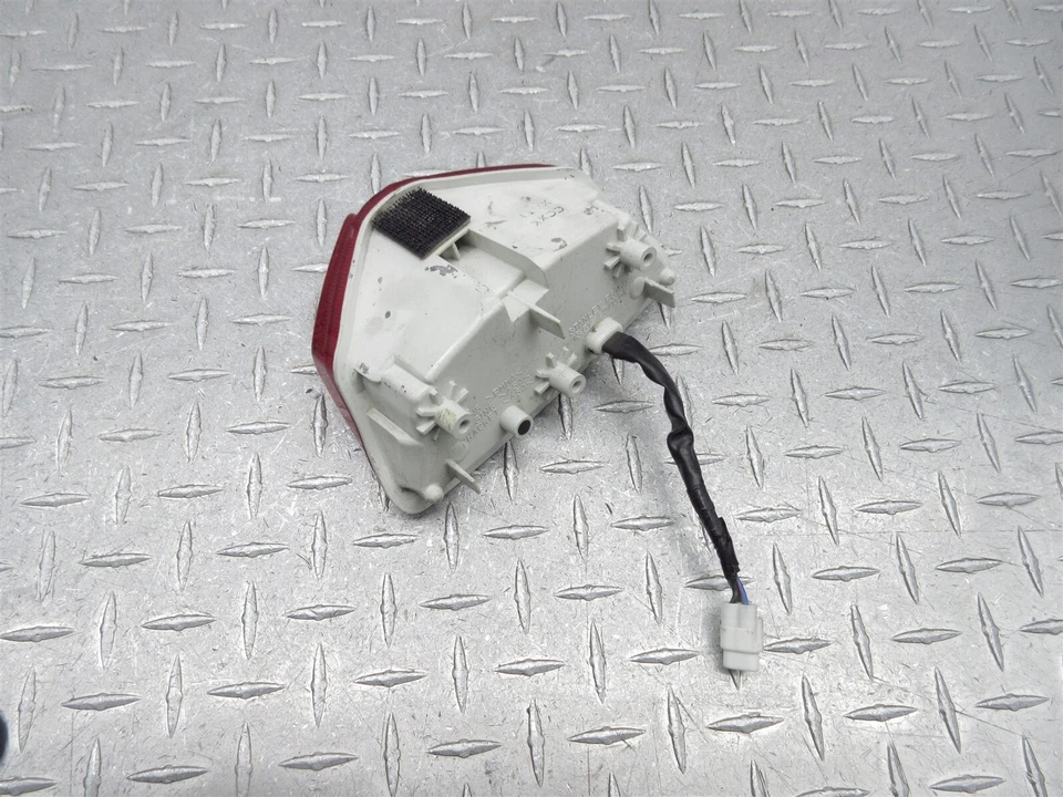 08-09 Suzuki GSXR 600 2008 luz trasera luz de freno trasera conjunto de lámpara Foto 3 de 4