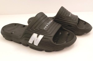 new balance sandals boys